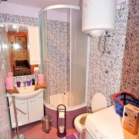 Charming Stone In The Heart Of Appartement *